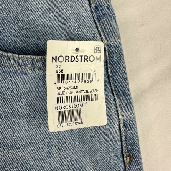 BP Nordstrom Women's Jeans Size 32 Light Wash Button Fly Mom High Rise - Picture 4 of 9